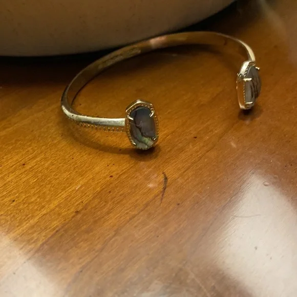 Kendra Scott Bracelet! Beautiful - Picture 4 of 6